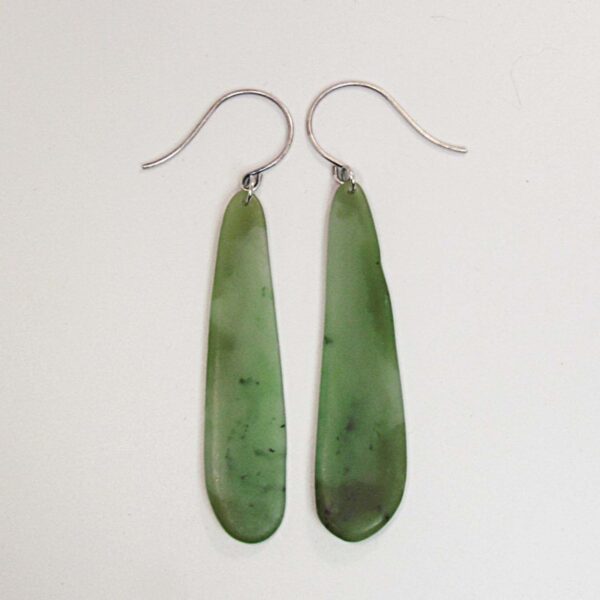Cam122 Earrings, pounamu, inanga, taonga (1)