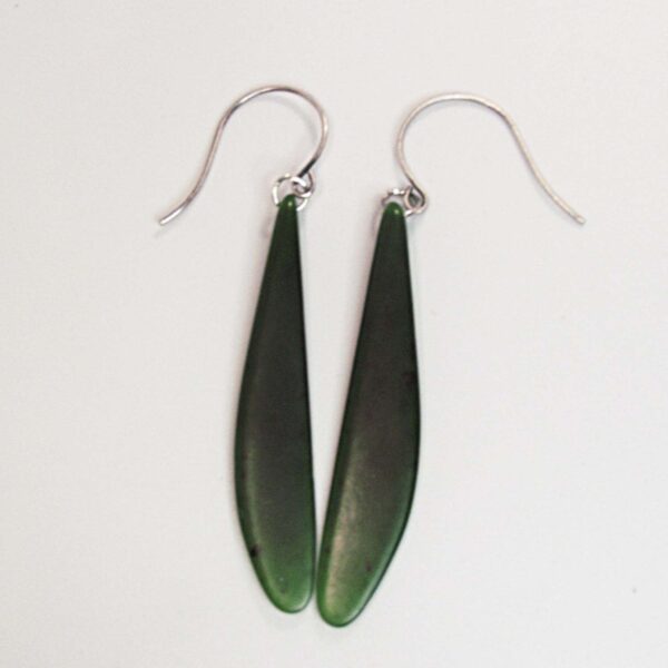 Cam124 Earrings, blade, taonga, wing, pounamu, kawakawa (1)