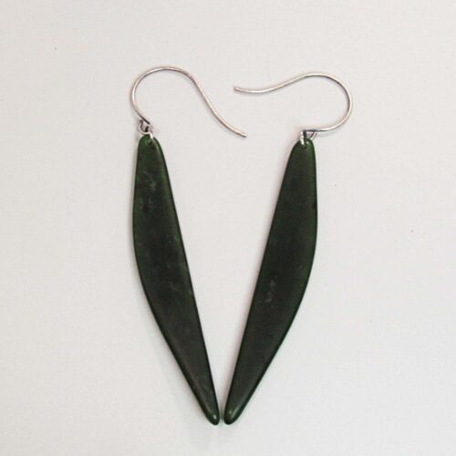 Kawakawa Pounamu Curved Drop Earrings