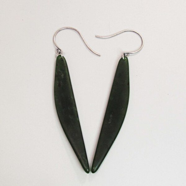 Cam128 Earrings, roimata, kawakawa (1)