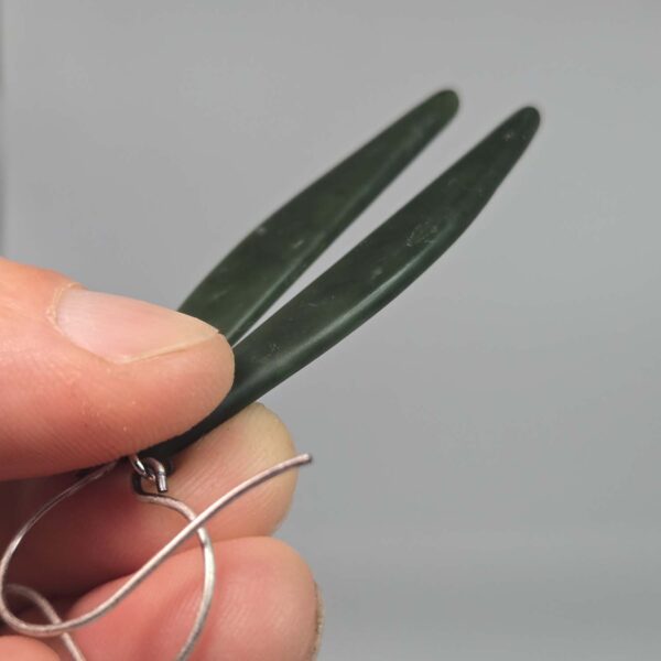 Cam128 Earrings, roimata, kawakawa (5) Cam128 Earrings, roimata, kawakawa (5)