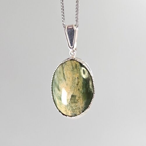 Flower Jade Oval Pendant