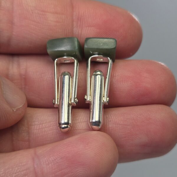 Cam143 inanga, pounamu, cufflinks, silver, sterling, taonga (4) Cam143 inanga, pounamu, cufflinks, silver, sterling, taonga (4)