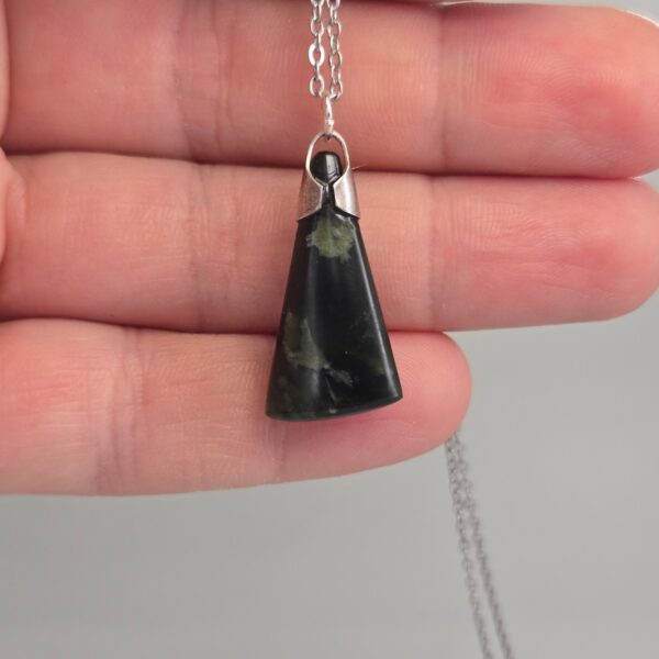 Cam148 Taonga, pounamu, kawakawa, flower, jade, roimata, silver, (3) Cam148 Taonga, pounamu, kawakawa, flower, jade, roimata, silver, (3)