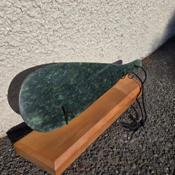 Cam155 mere, pounamu, jade, nephrite, maori, taonga (10) Cam155 mere, pounamu, jade, nephrite, maori, taonga (10)