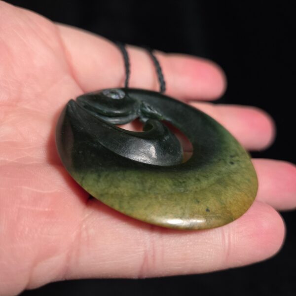 Dav31, tuna, eel, pounamu, raukaraka, kawakawa, taonga, jade (3) Dav31, tuna, eel, pounamu, raukaraka, kawakawa, taonga, jade (3)